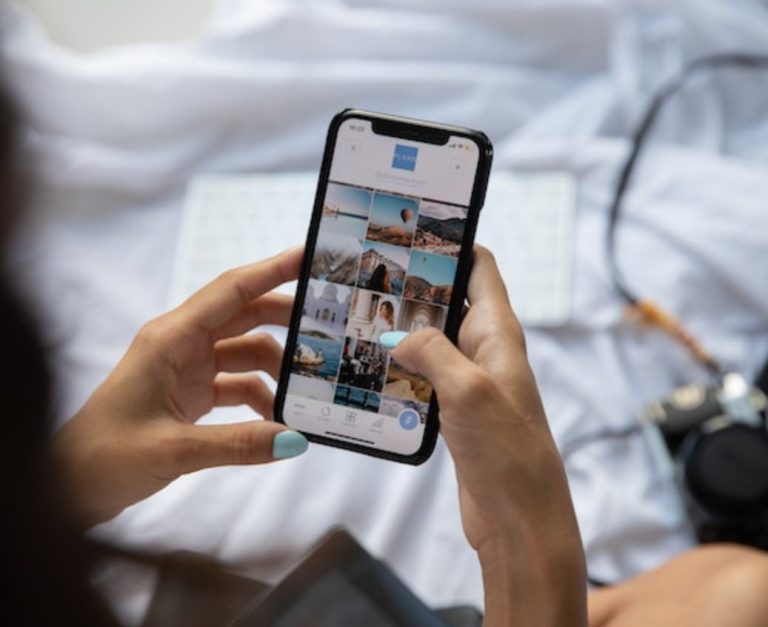 Cara Menghasilkan Uang dari HP -jasalogocepat