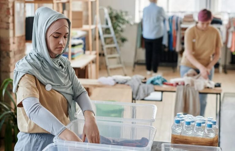 Ide Nama Toko Hijab Aesthetic Pembawa Rezeki -jasalogocepat