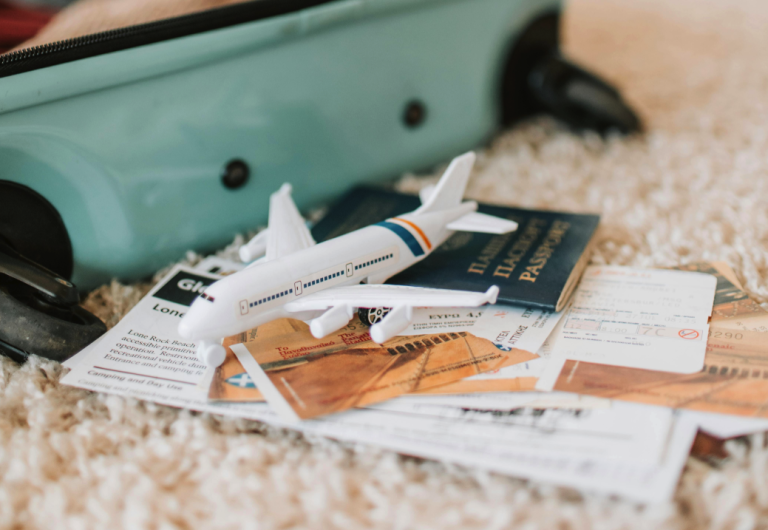 ide nama perusahaan travel jasalogo